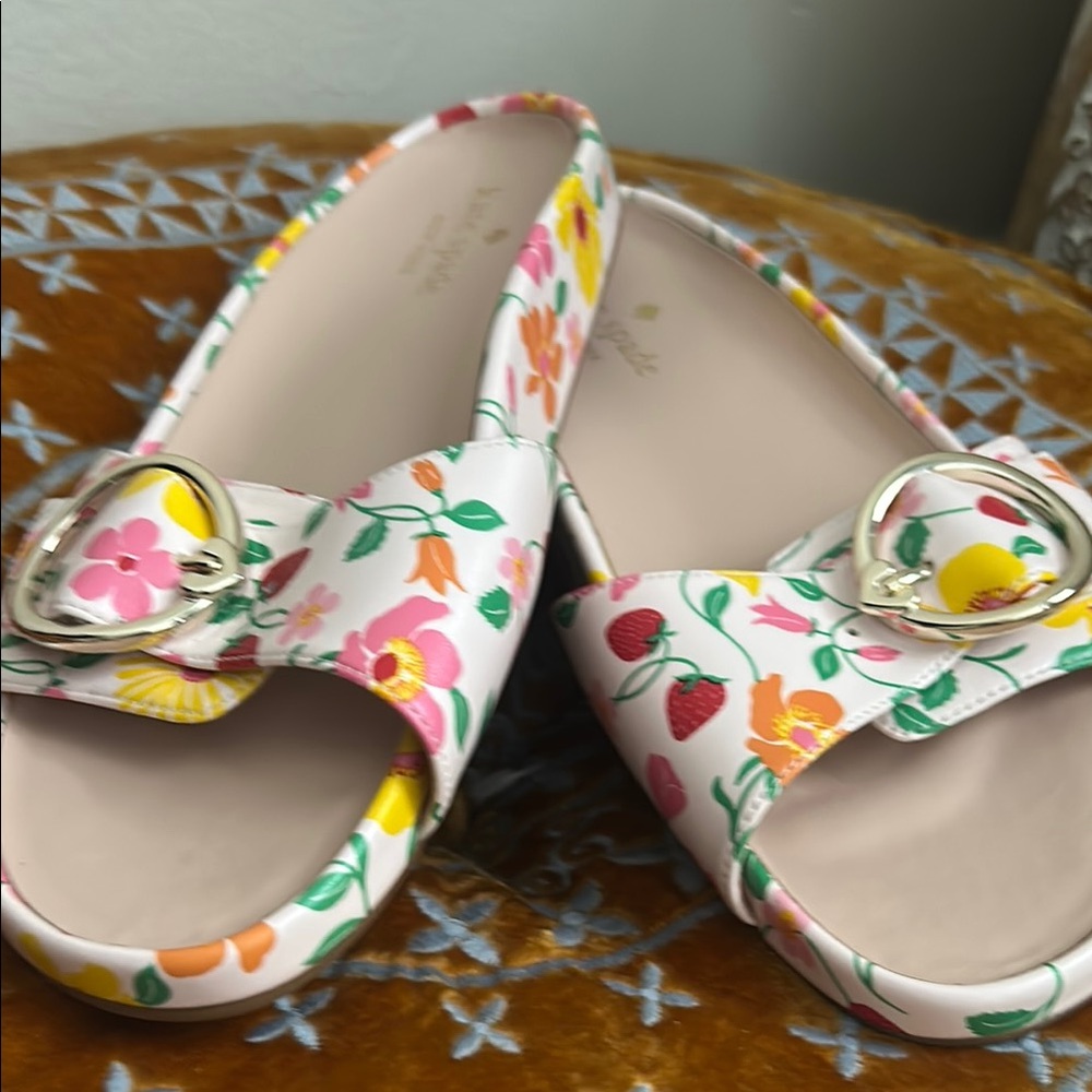 Kate Spade New Floral Women's Slides with Heart Buckle